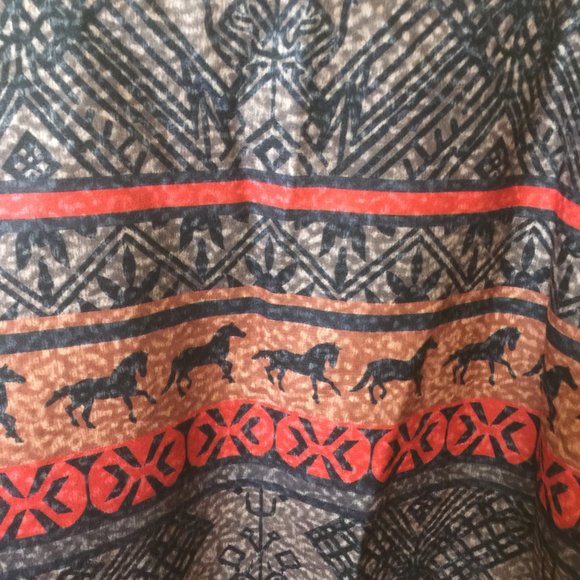 Three amazing sweater with beautiful bright colors in Native American patterns. - Picture 2 of 16